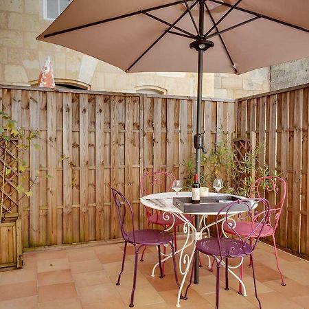 Apartamento Logis Loiseau Avec Terrasse Saint-Émilion Exterior foto